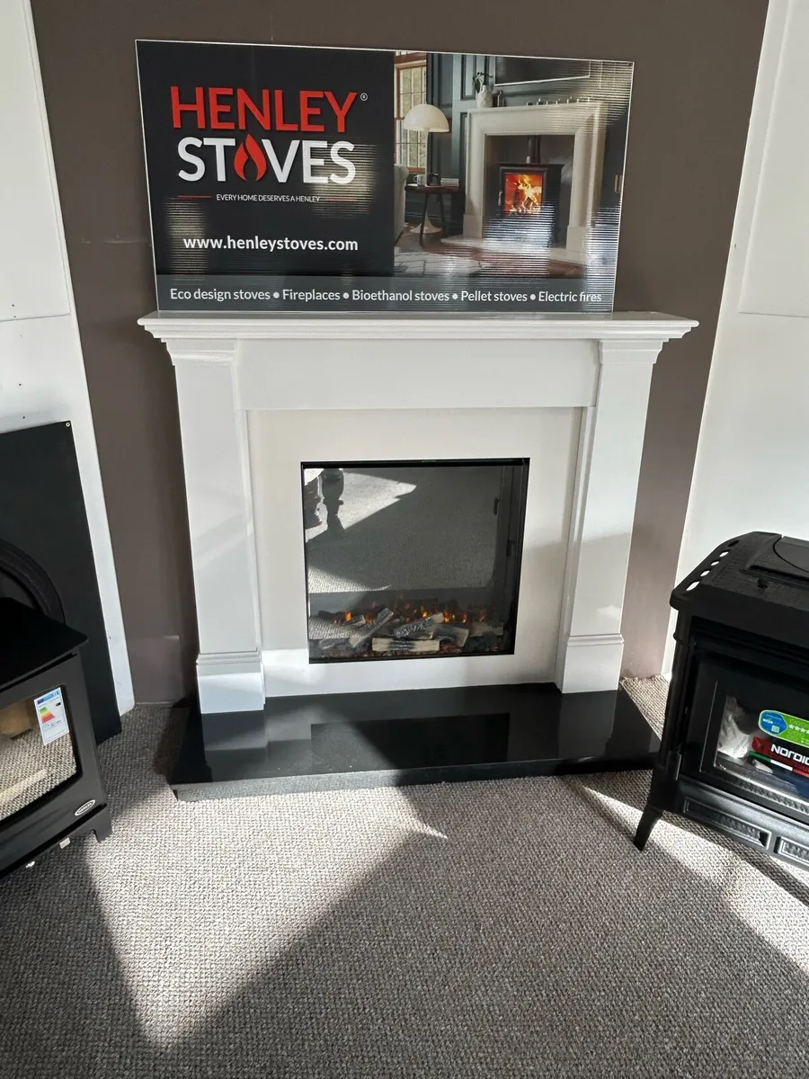 Electric fire 650 x 650 - Image 1