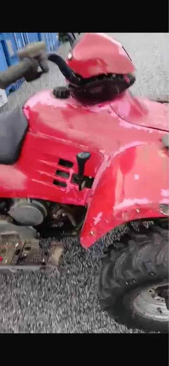 Polaris quad 500cc 4x4 - Image 1