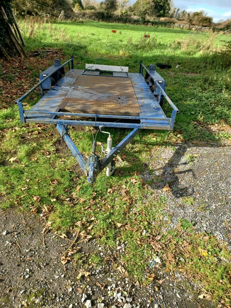 Car Transporter - Image 1
