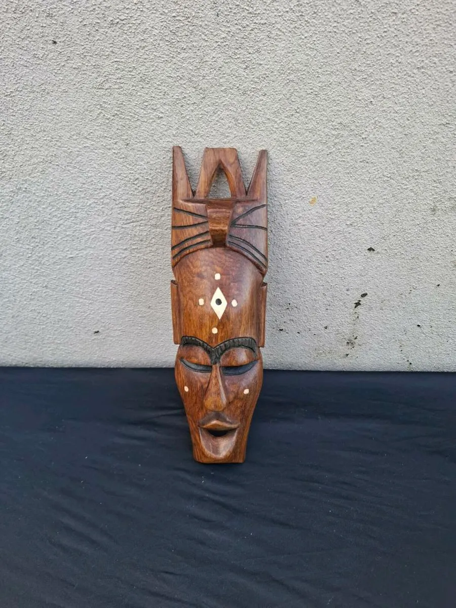 African 32cm wood mask postage possible