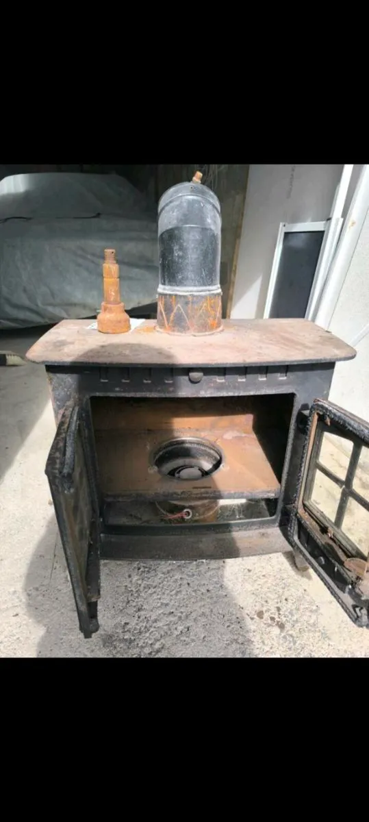 Stove - Image 1