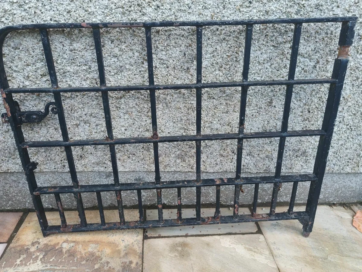 Wrought Iron Gates - Image 4