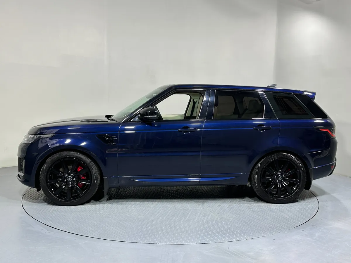 Range Rover Sport HSE Dynamic Black P400e 221 - Image 4