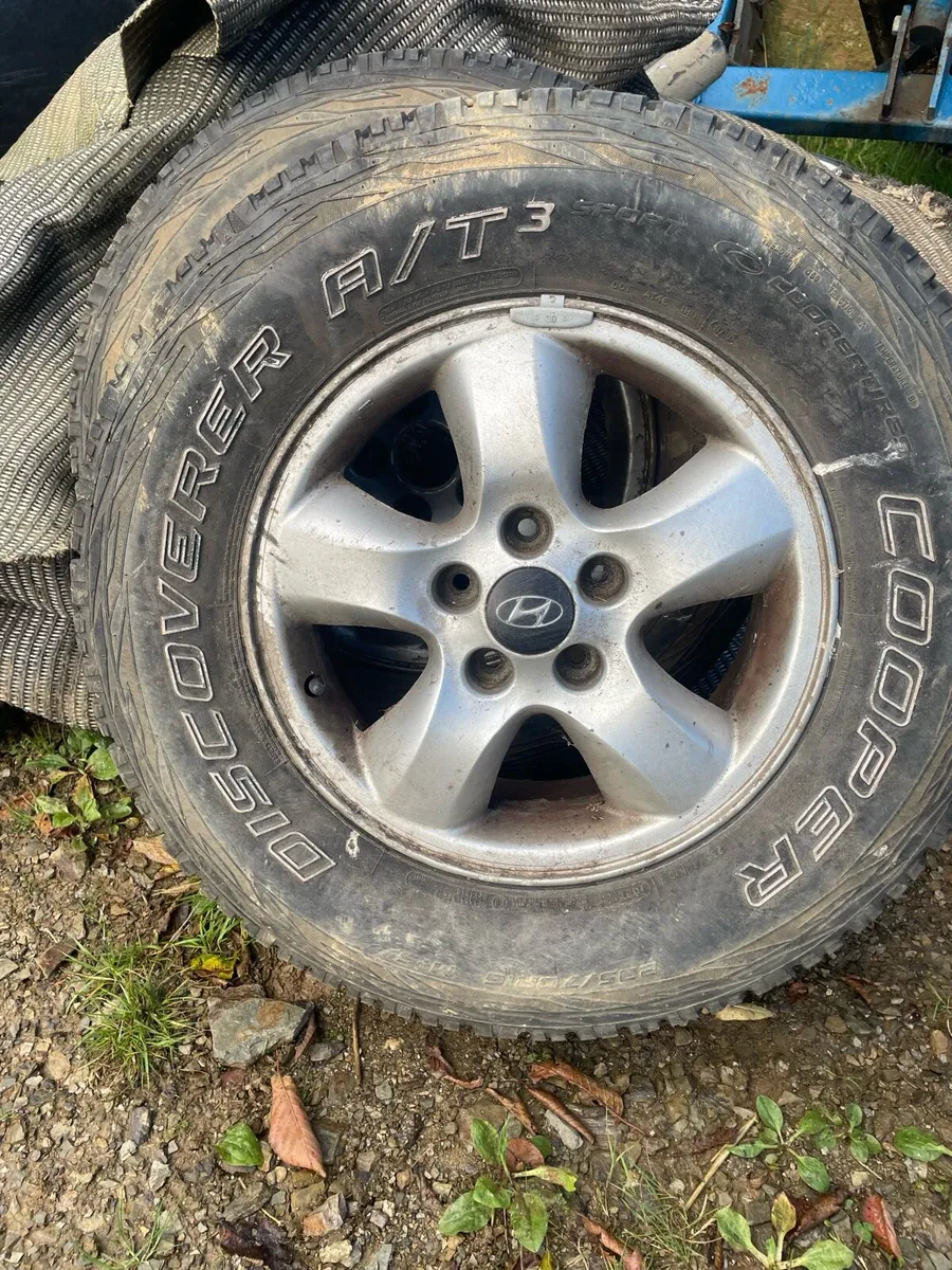 Wheels tyres - Image 1