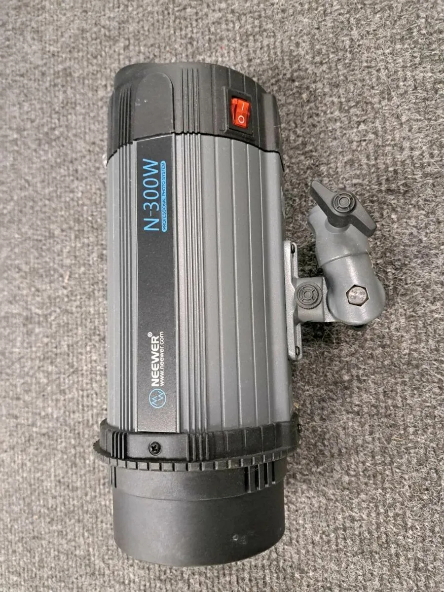 FLASH MONOLIGHT NEEWER N300W - Image 4
