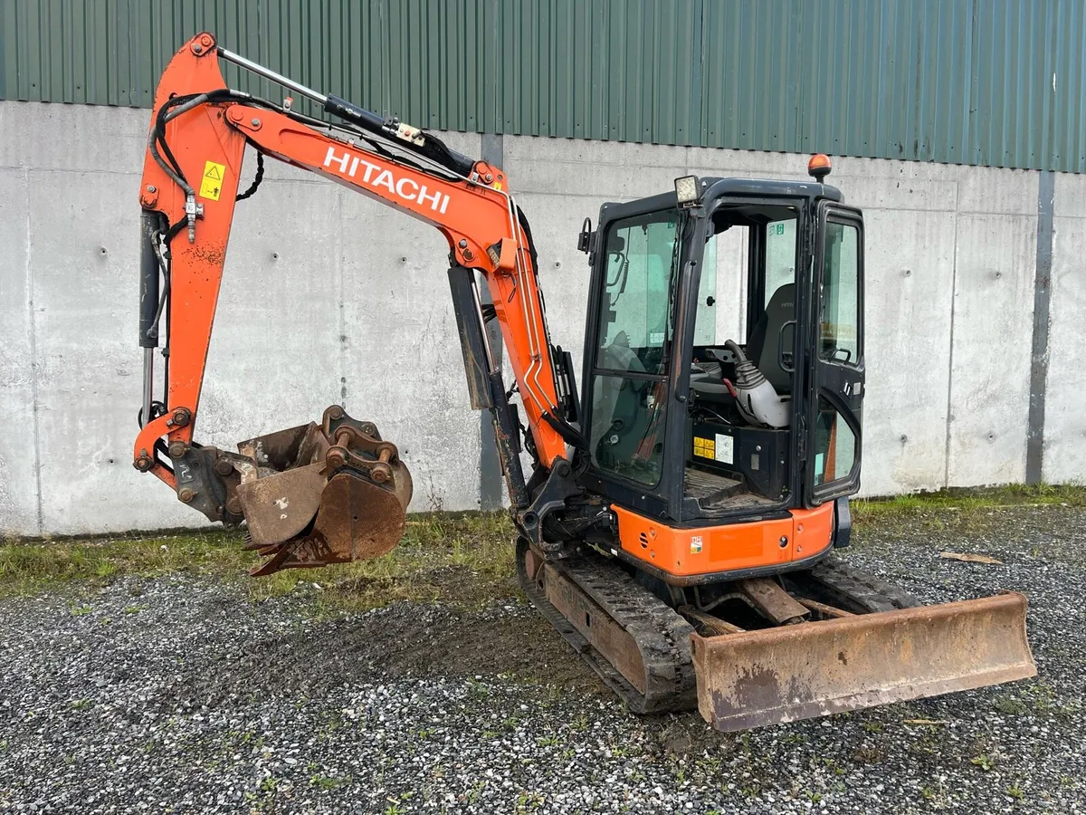 Hitachi Zaxis 33U - Image 1
