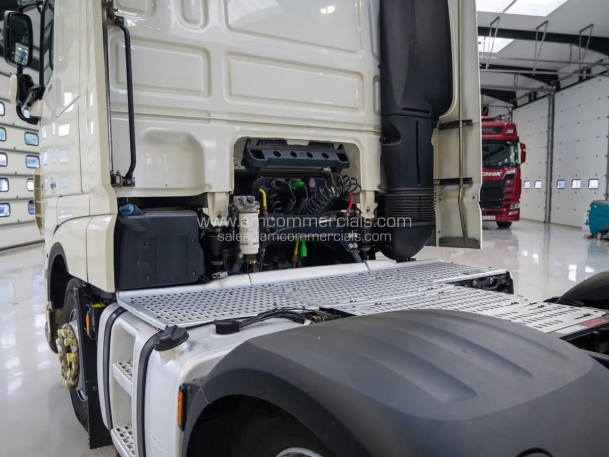2020 (70) DAF XF 530 SUPERSPACE 6X2 MIDLIFT - Image 4