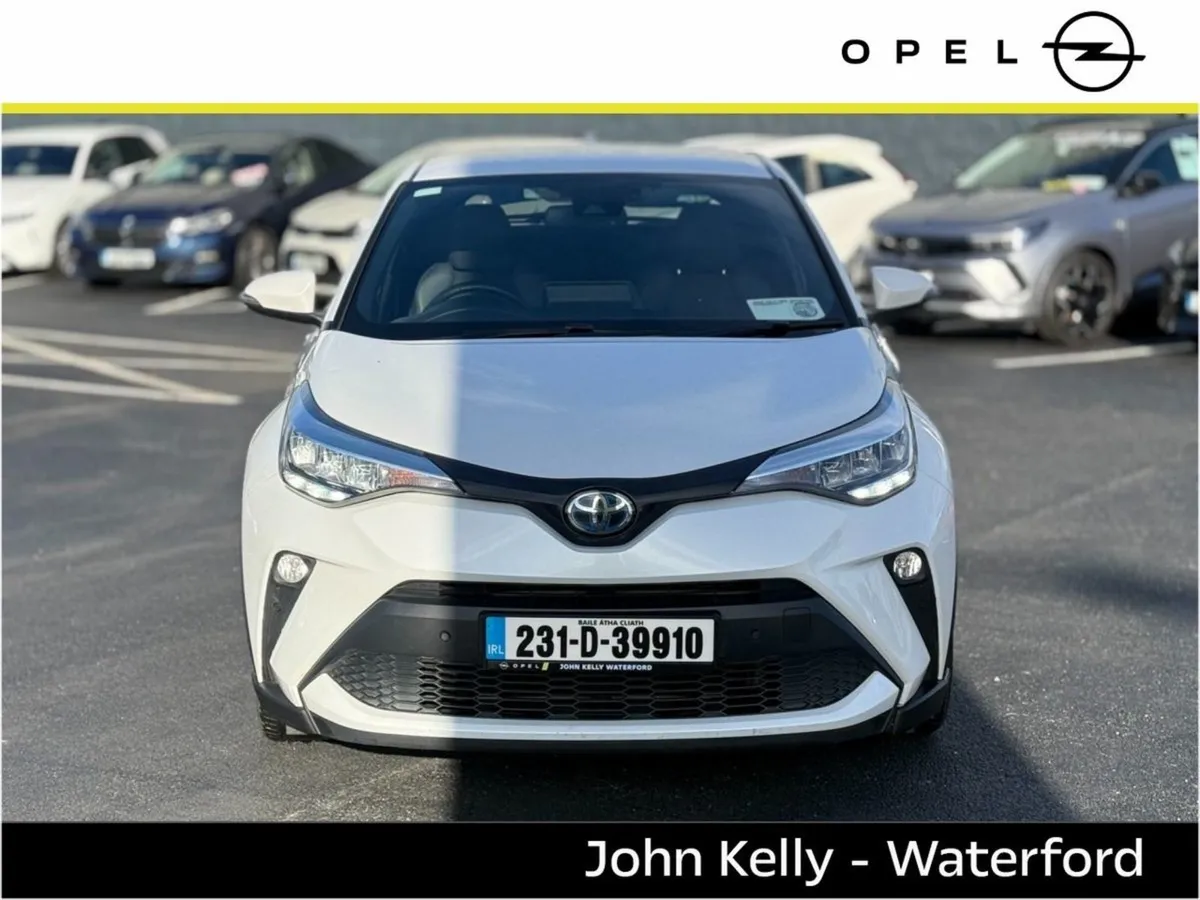 Toyota C-HR 1.8 Hybrid Sport - Image 2