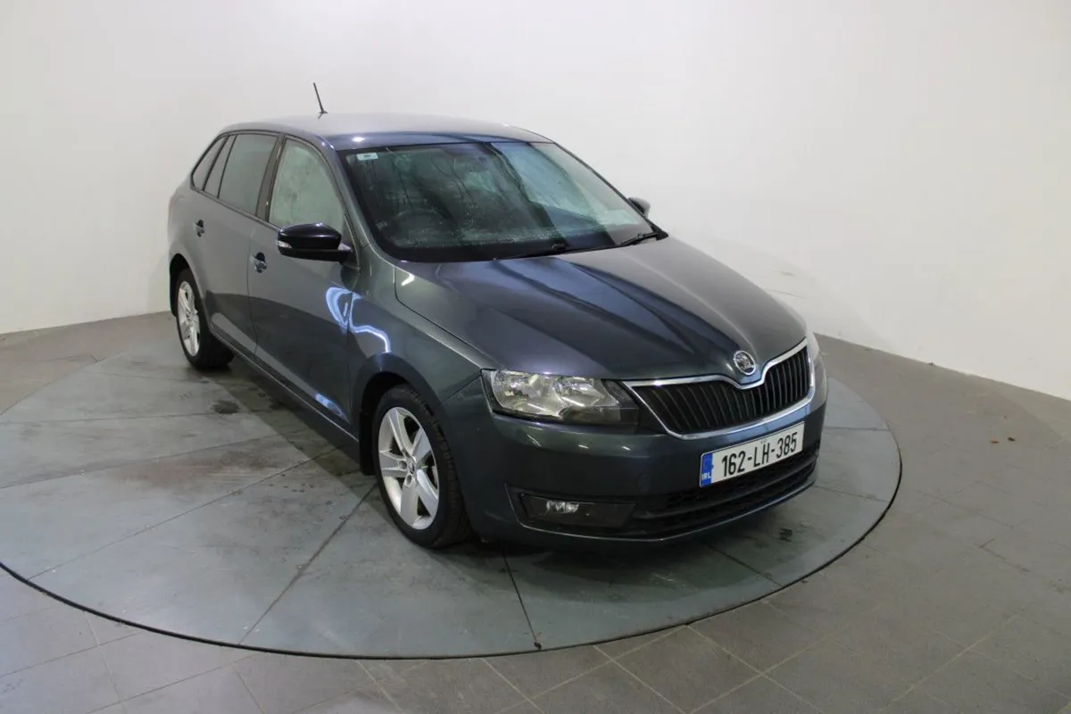 Skoda Rapid Ambition 1.4 TDI 90hp 4DR - Image 1