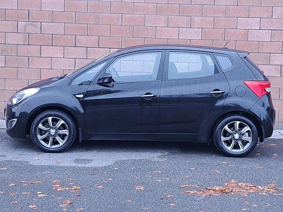 Hyundai ix20 Deluxe Model 1.4 Diesel. - Image 3