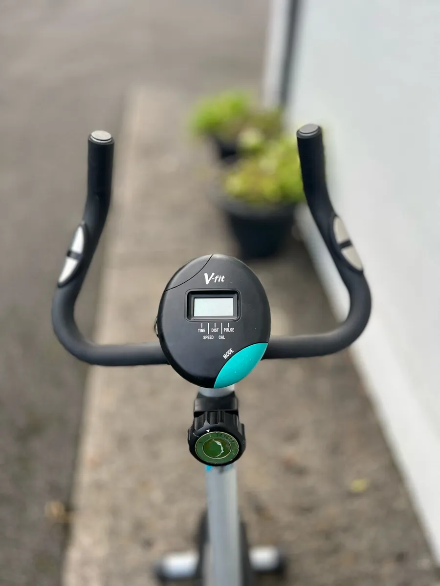 Exercise bike - Image 3