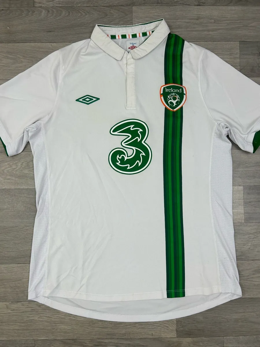 Umbro Ireland Football Jersey Shirt Mens L/XL - Image 2