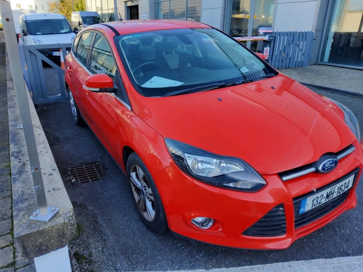 Ford Focus 1.0 Ecoboost 100PS Zetec - Image 4