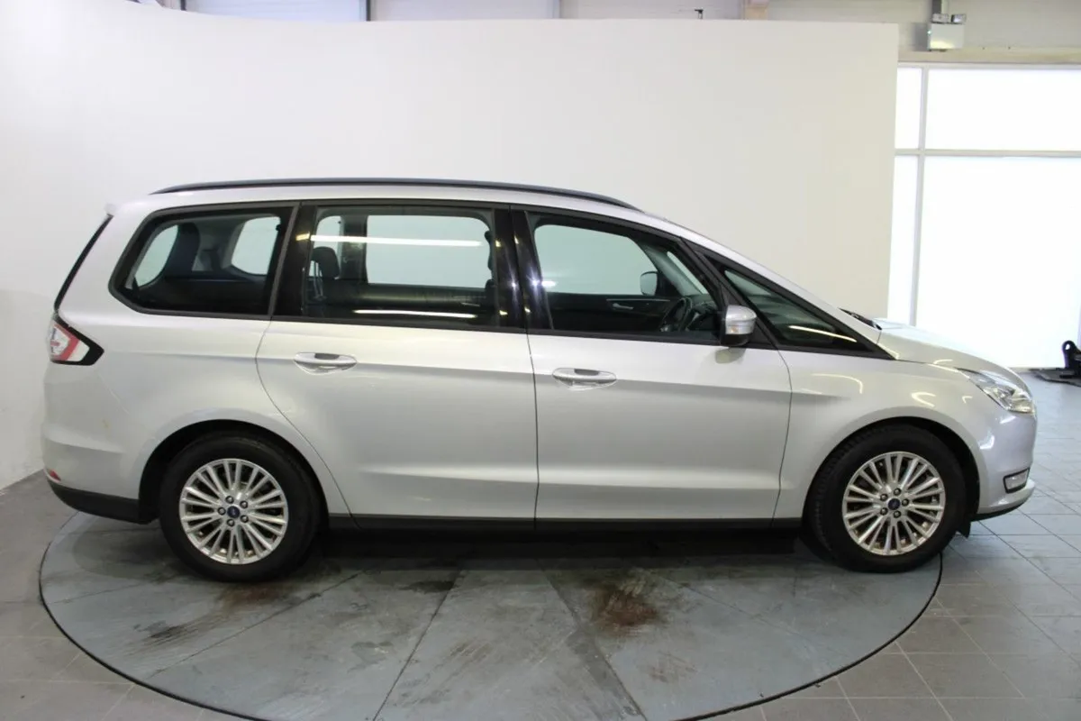 Ford Galaxy 2.0 Tdci Zetec 150HP Auto - Image 3
