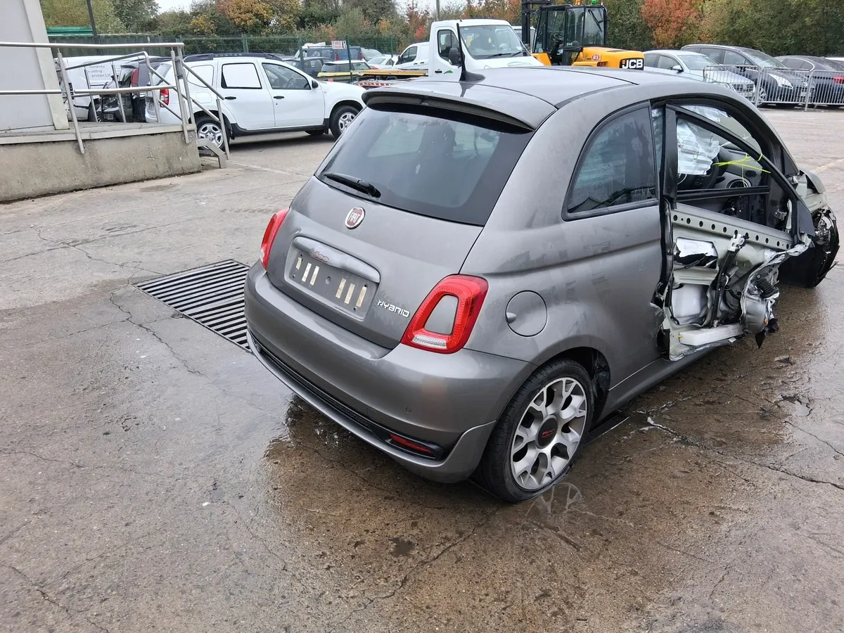 2022 FIAT 500 1.0L Petrol ( for parts only ) - Image 3