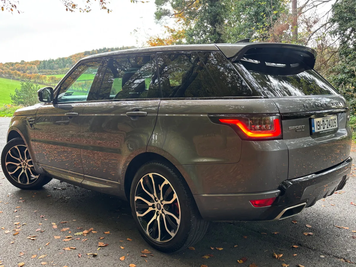 191 Land Rover Range Rover Sport P400 HYBRID - Image 3