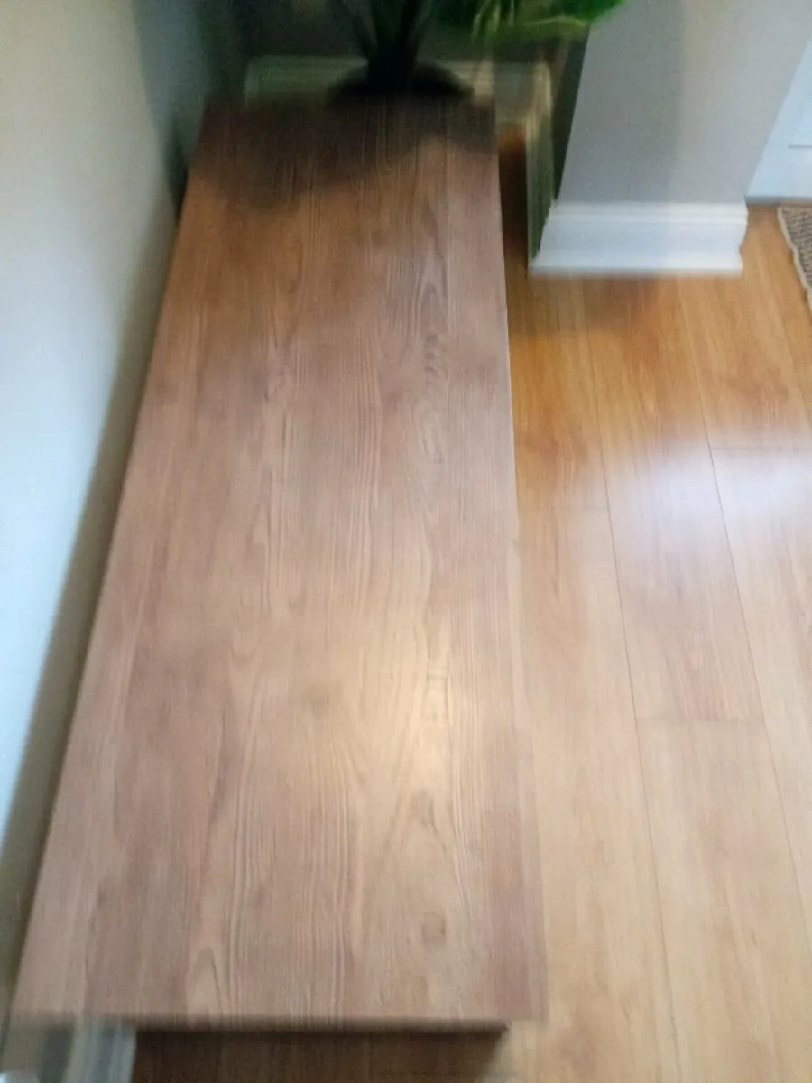 2 TV stands - Image 2