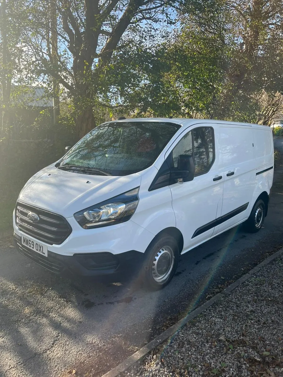 Ford Transit Custom 2019 - Image 1