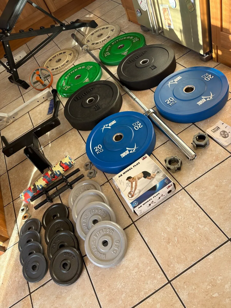 MASSIVE GYM SQUAT RACK, OLYMPIC WEIGHTS, BARS SET! - Image 2