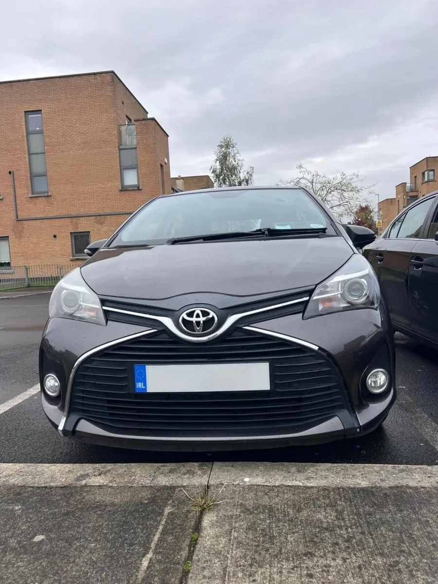 Toyota Yaris 2015 - Image 1