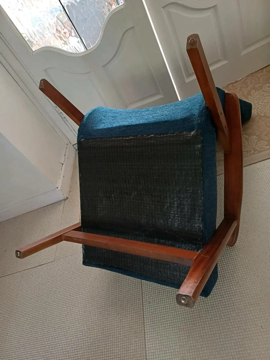 Accent armchair navy blue mid century vintage - Image 3