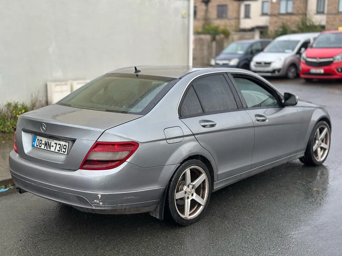 Mercedes-benz C-class 2.2 CDI 2008 €1950 - Image 4