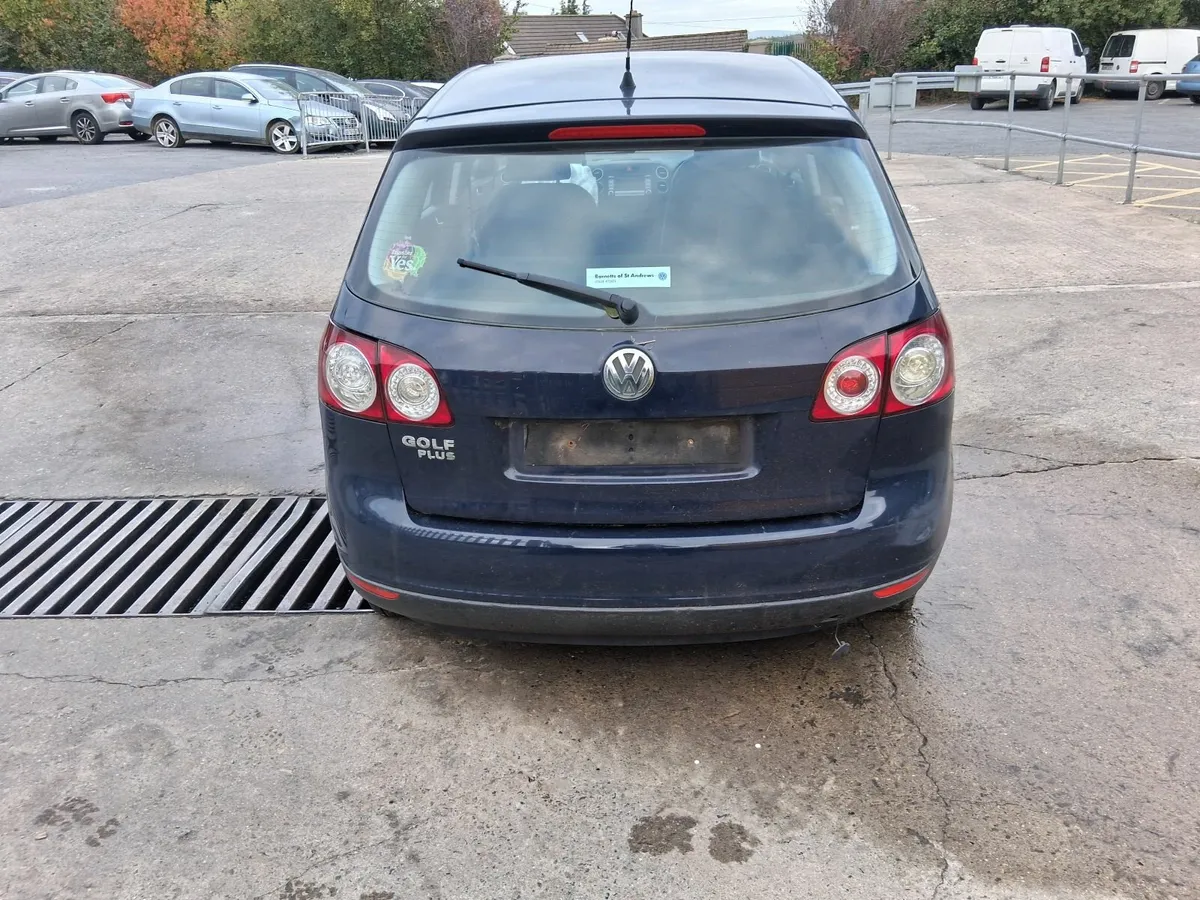 2009 VOLKSWAGEN GOLF PLUS 1.4L  ( for parts only ) - Image 4