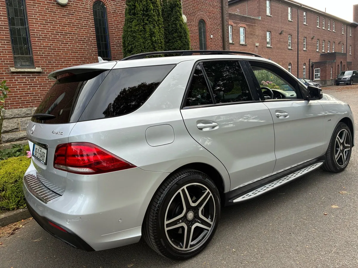MERCEDES GLE 450 AMG PREMIUM 4 MATIC - Image 3
