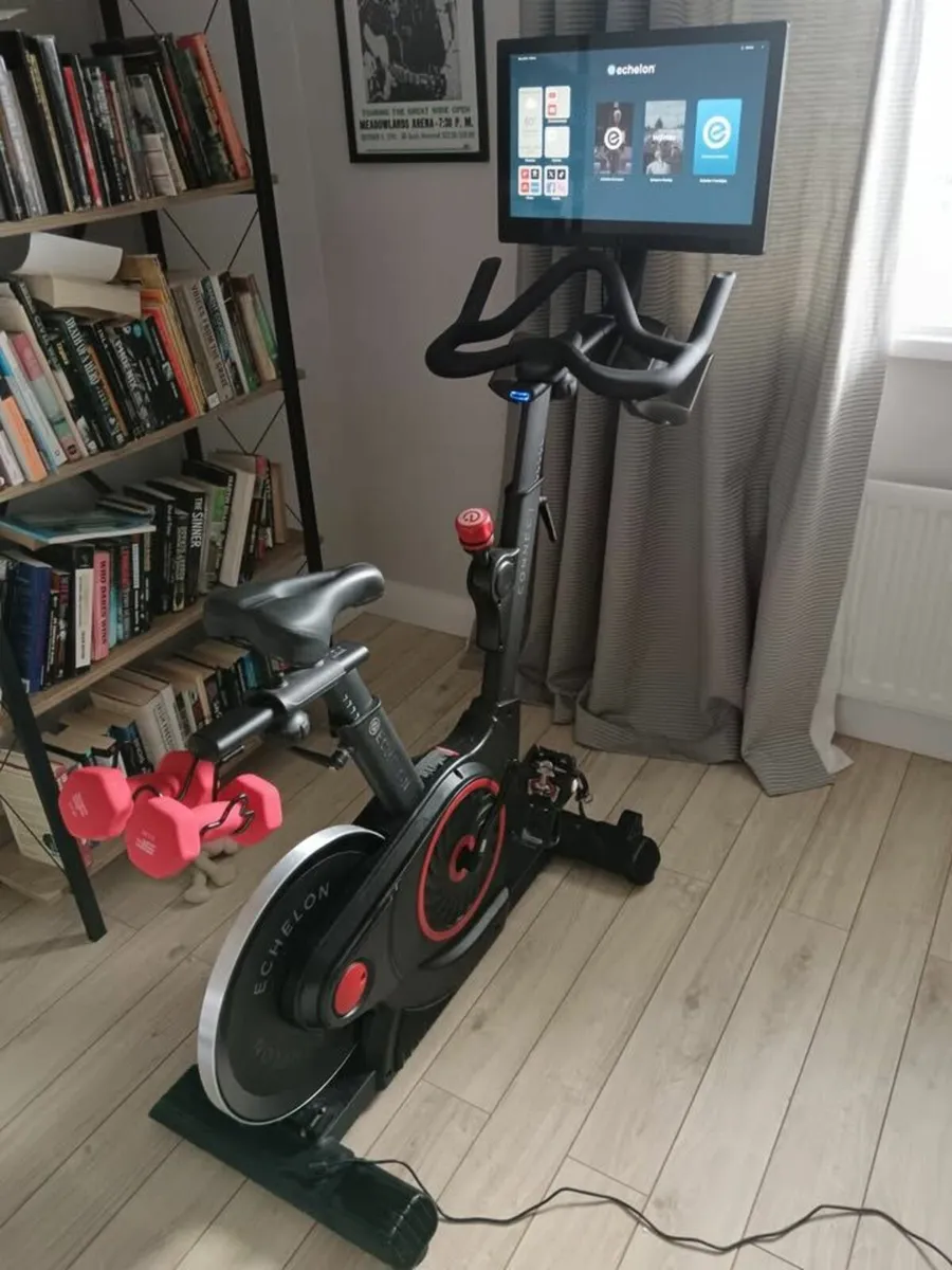 Echelon ECH-EX5S Smart Connect Exercise Bike - Image 1