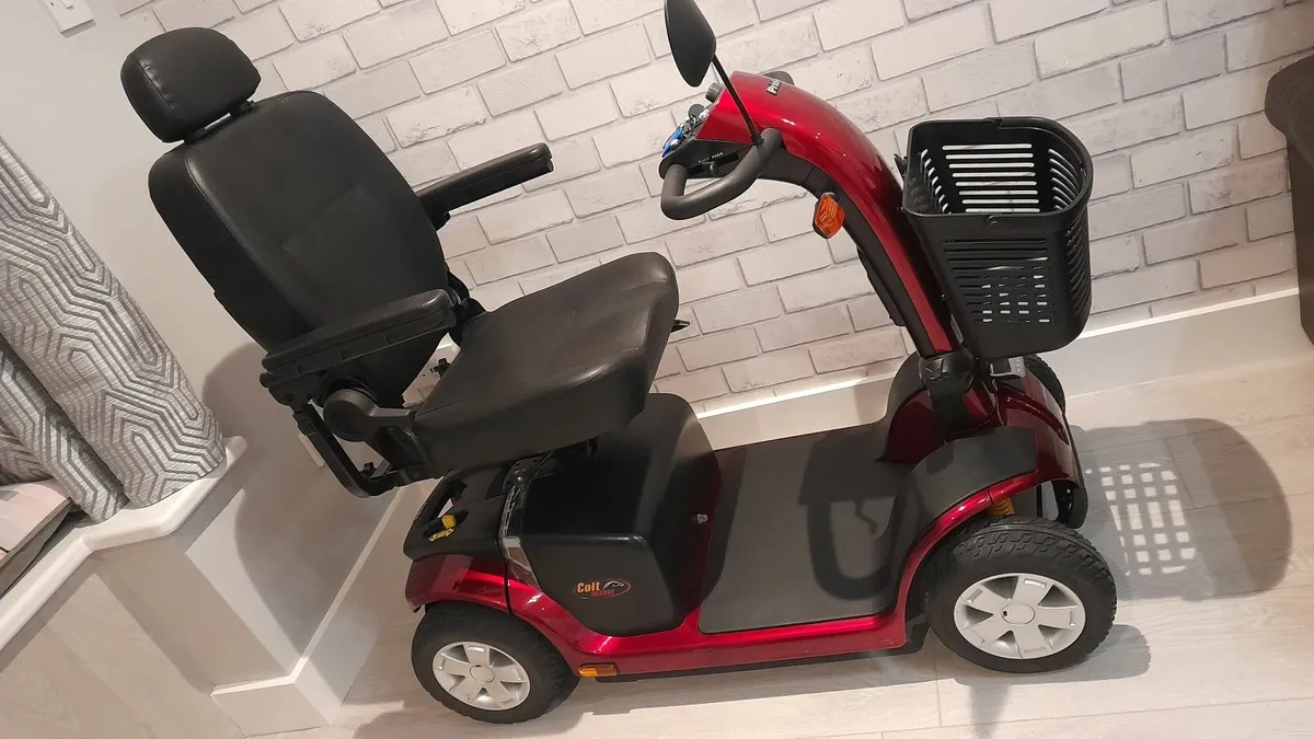 electric scooter - Image 1