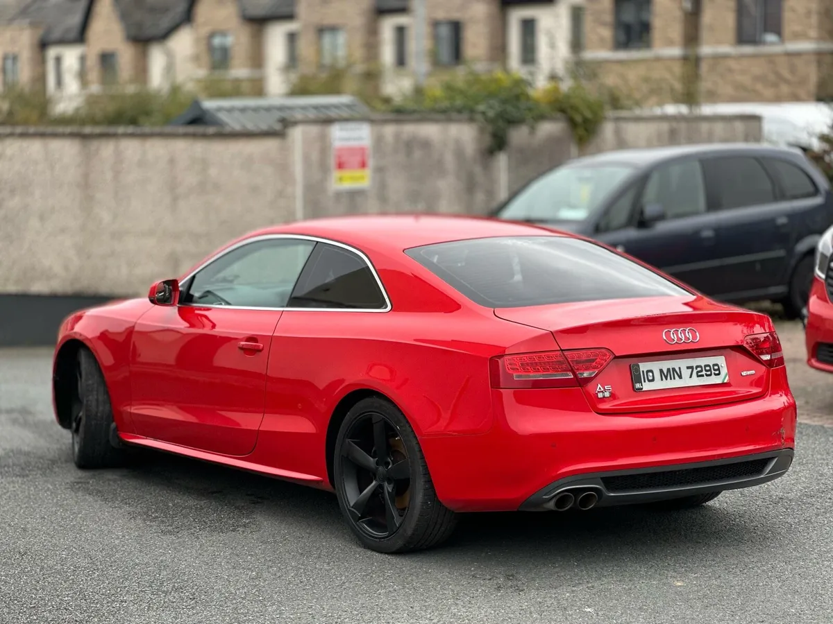 AUDI A5 2.0 TDI SLINE BLACK EDITION 2010 €2850 - Image 3