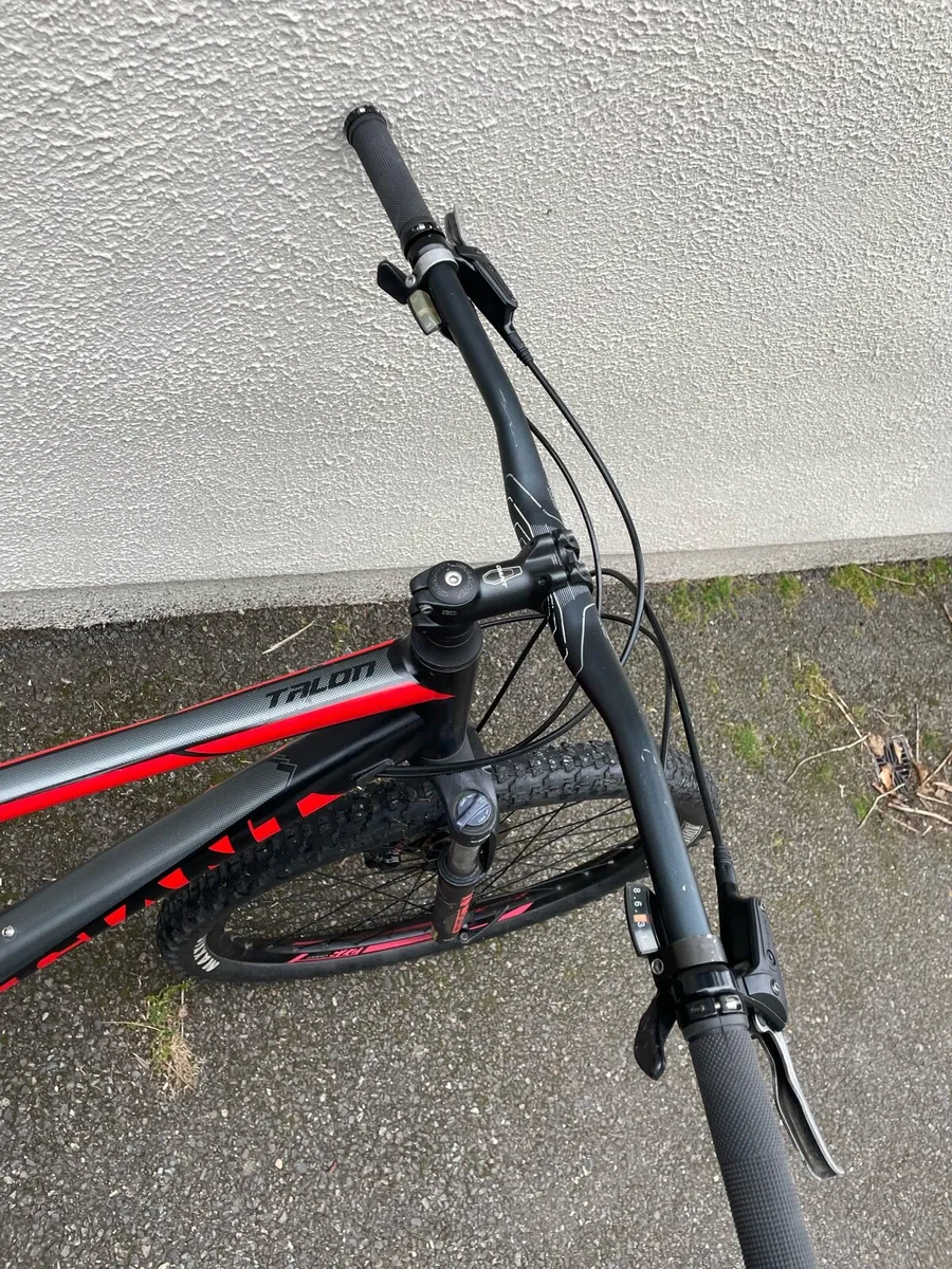 Giant Talon 3 Mountain Bike - Image 4