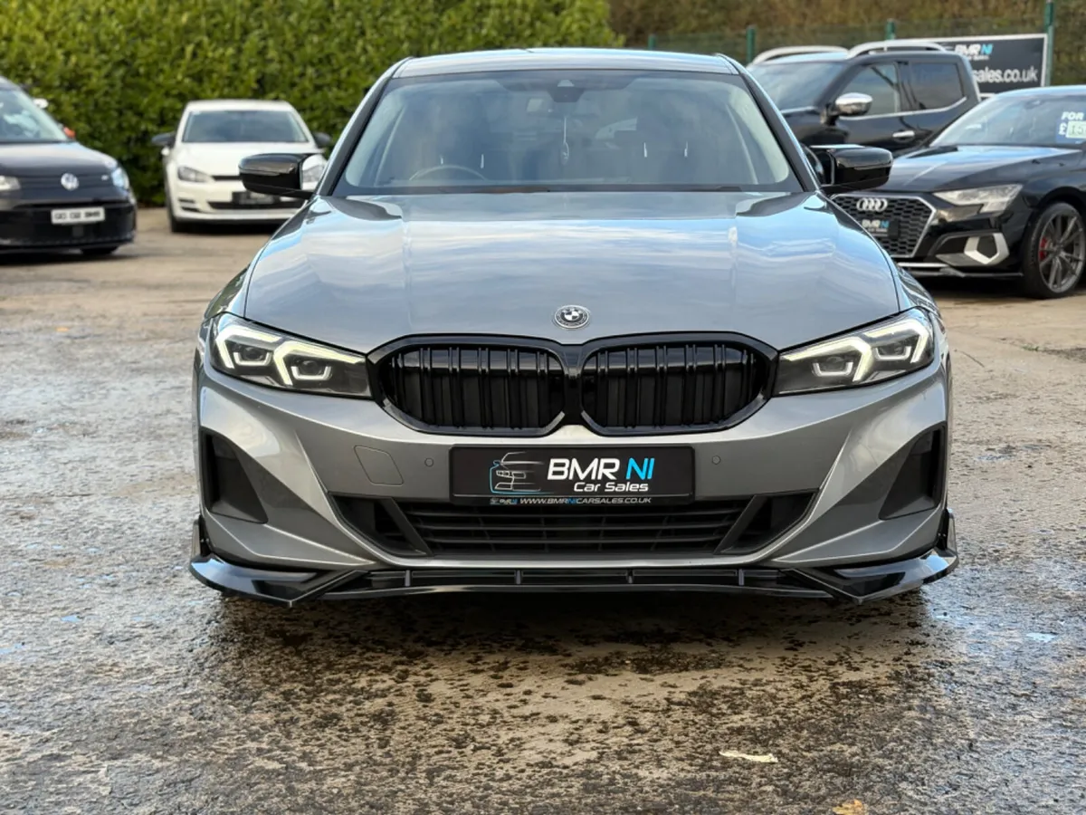 BMW G20 NEW LCI FACELIFT HYBRID - Image 2