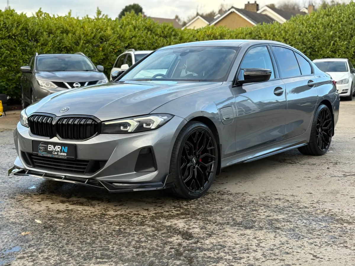 BMW G20 NEW LCI FACELIFT HYBRID - Image 3