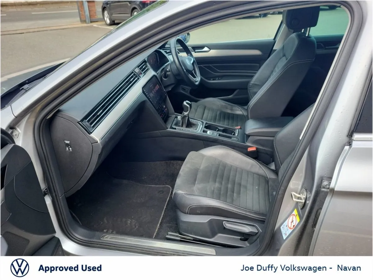 Volkswagen Passat Elegance 2.0 TDI 150HP - Image 3