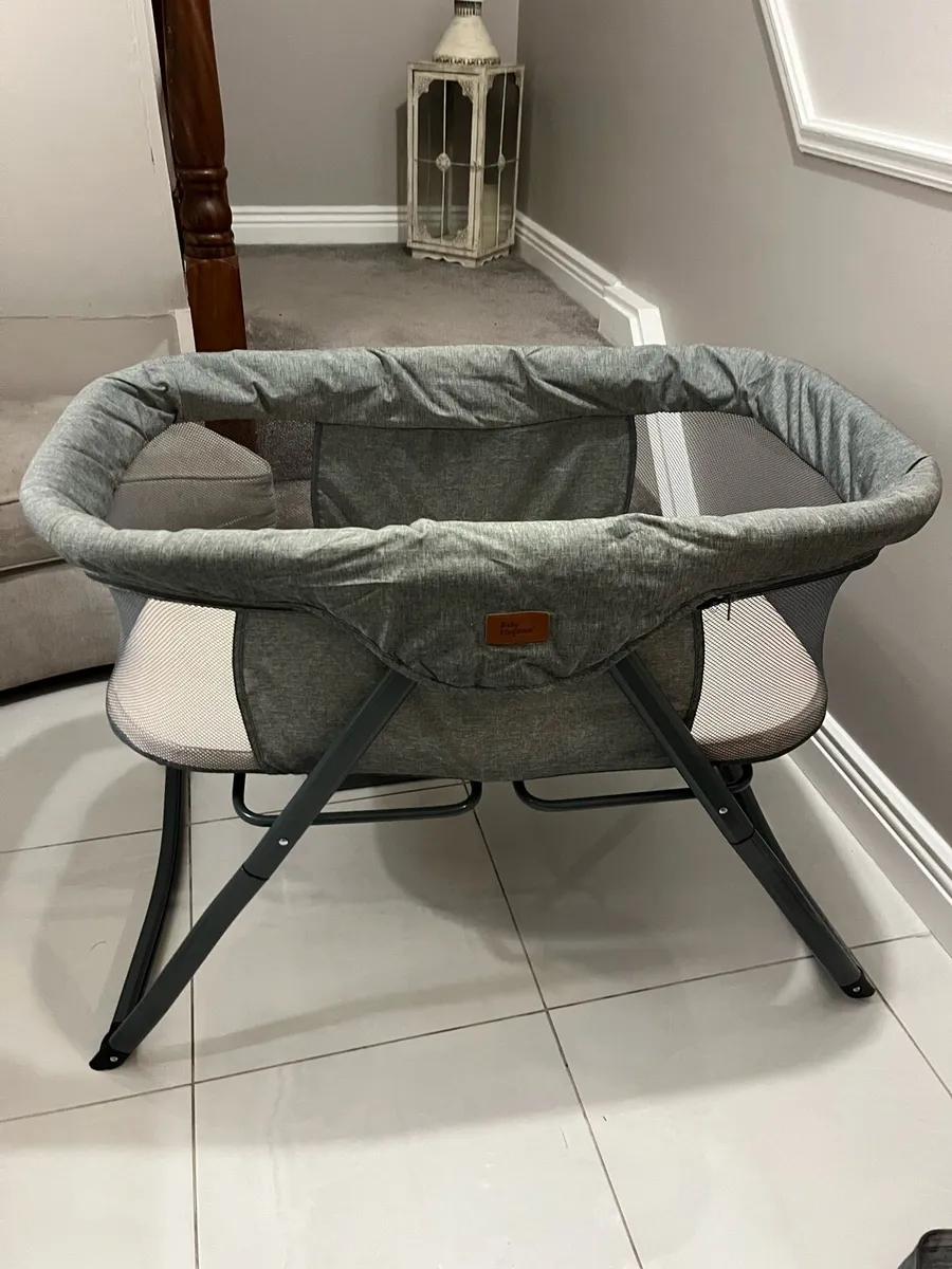 Baby Elegance Kangu  Crib - Image 1