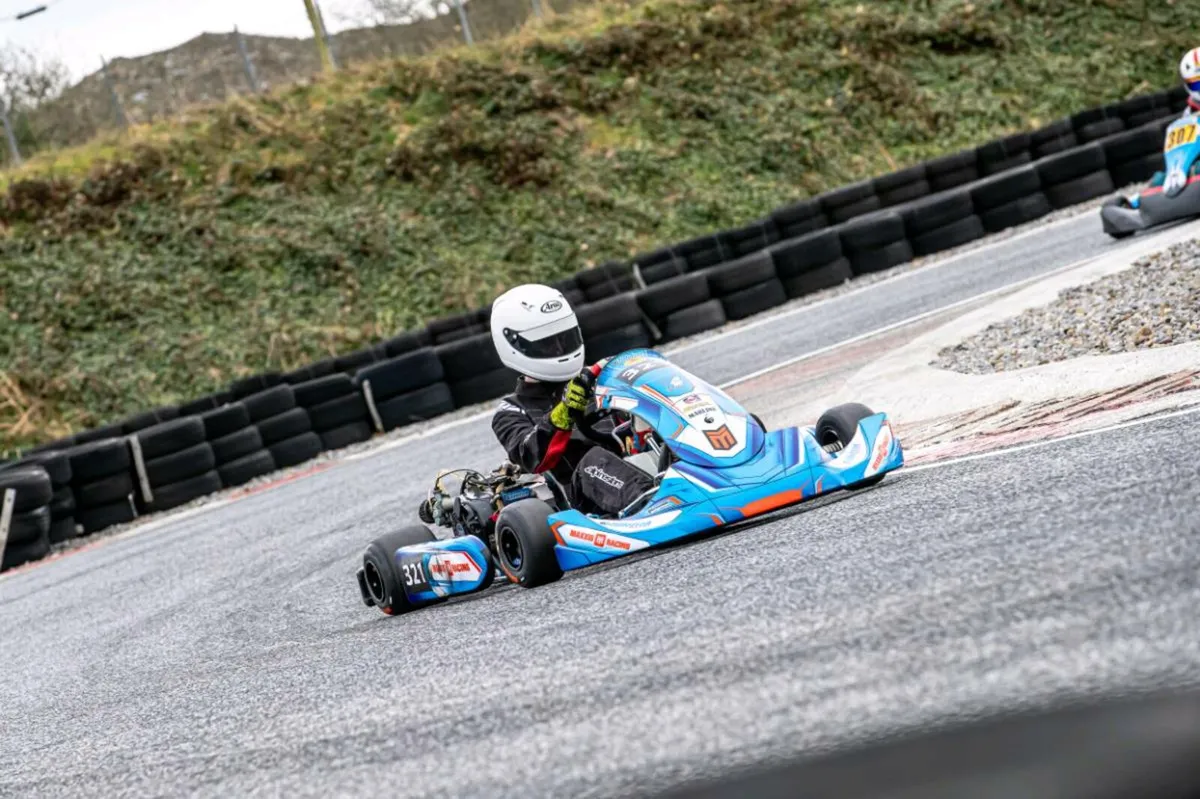 Tillotson t4 junior race go kart - Image 1