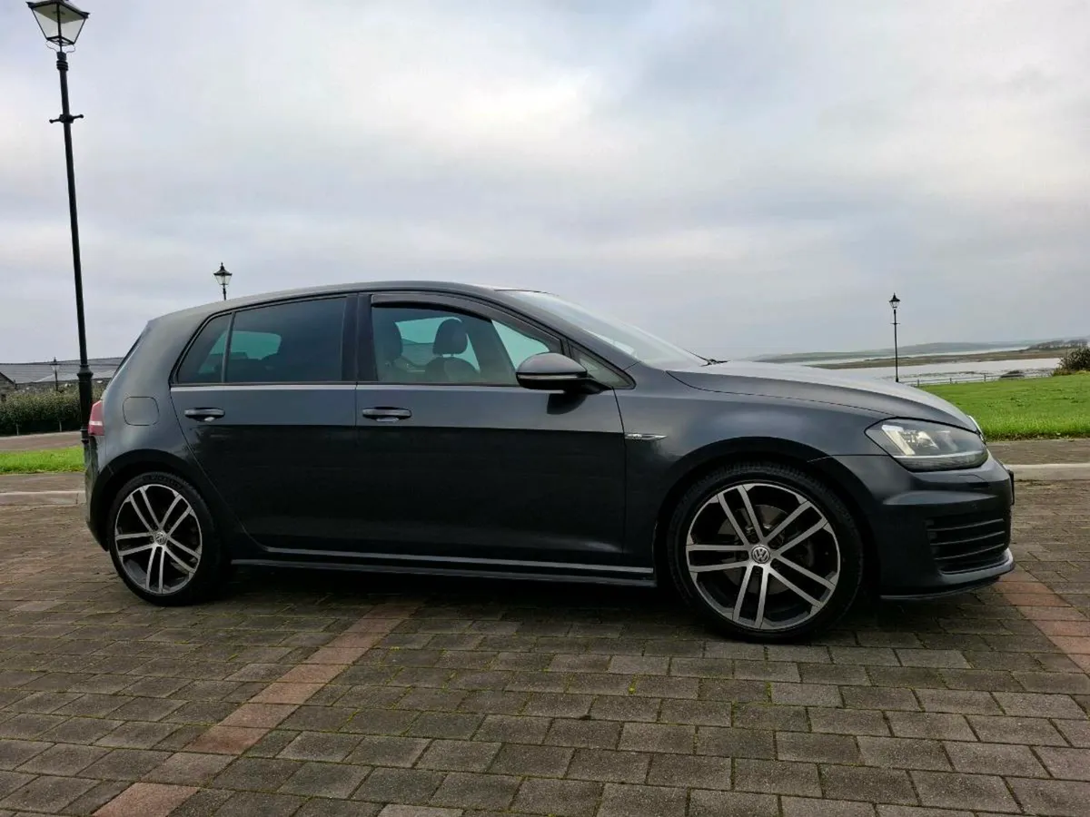 161 VOLKSWAGEN GOLF 2.0 TDI GTD AUTO - Image 4