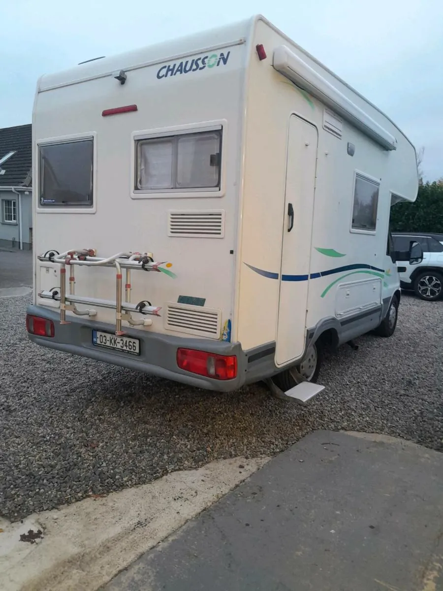 Camper - Image 1