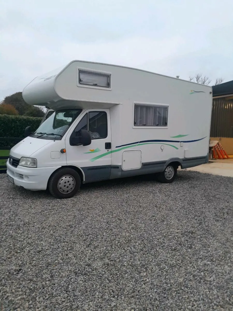 Camper - Image 4
