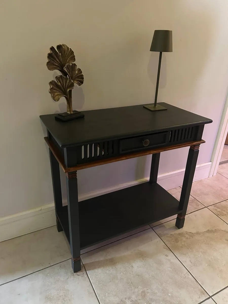 Hall table / side table - Image 1