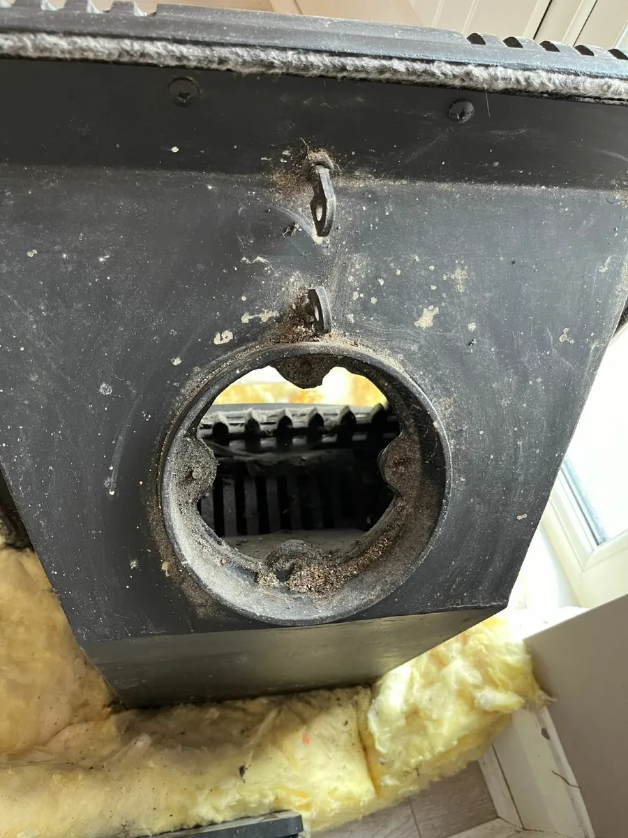Iron Stove - Image 2