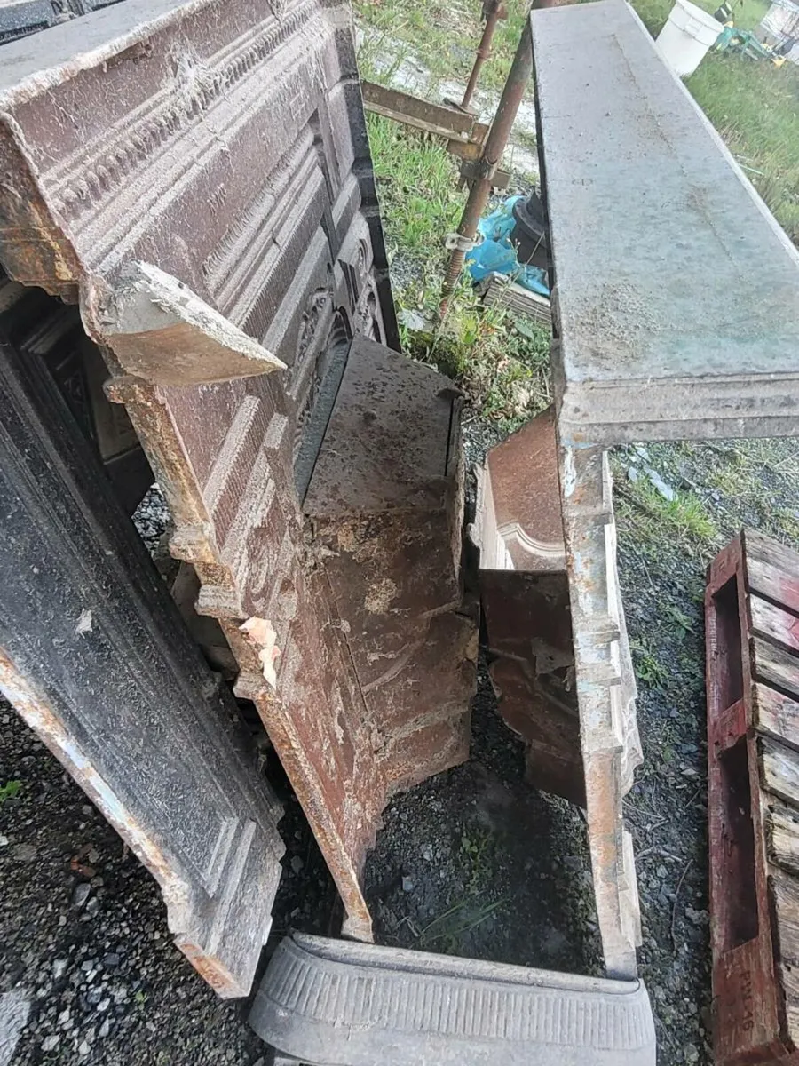 Antique cast iron fireplace - Image 3