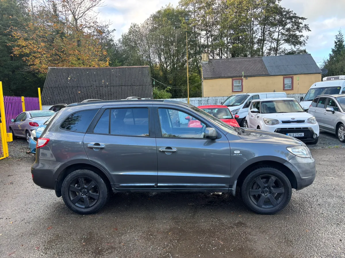4WD Auto Hyundai SantaFe NCT Warranty - Image 3