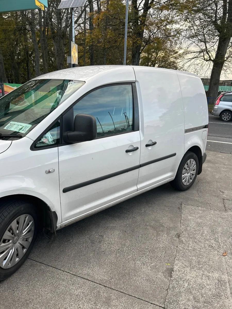 Volkswagen caddy - Image 2
