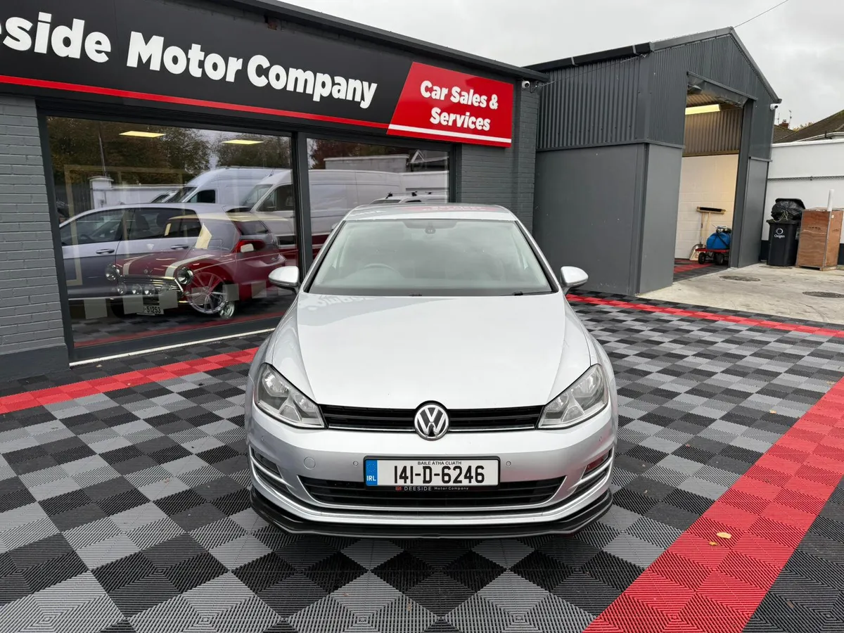 Volkswagen Golf 1.6 TDI Highline, 19" ALLOYS - Image 4