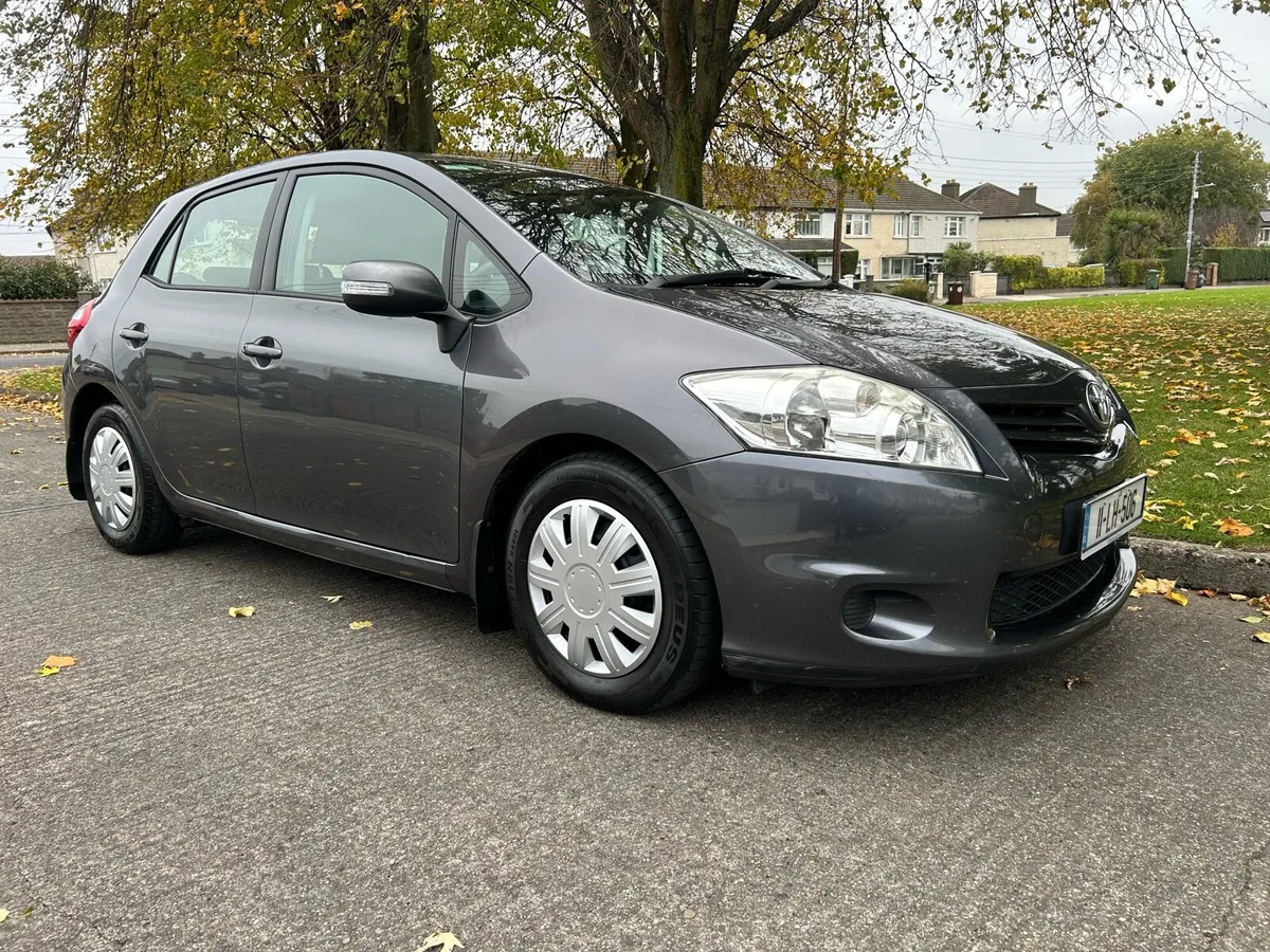 2011 Toyota Auris 1.4 D4D // New NCT // €4250 - Image 1