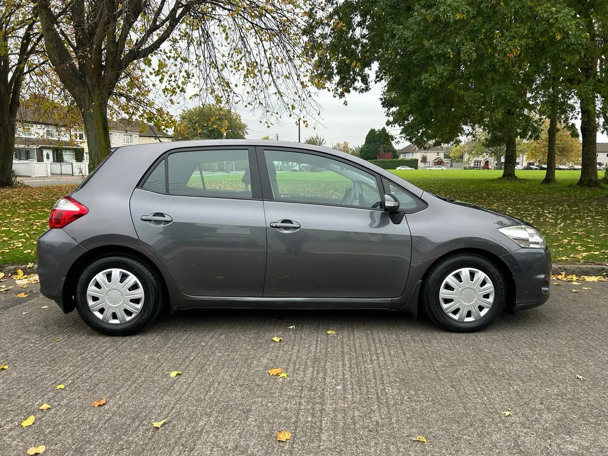 2011 Toyota Auris 1.4 D4D // New NCT // €4250 - Image 2
