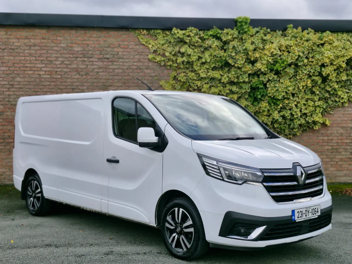 Renault Trafic 150BHP SPORT PRICE INCLUDES VAT - Image 1