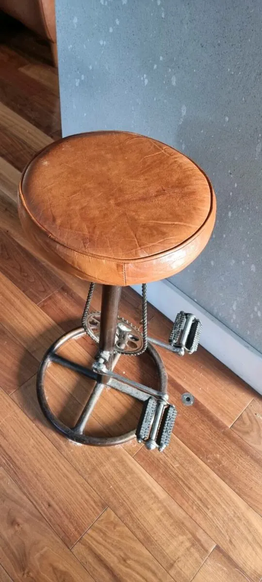 Bar type Stool - Image 2